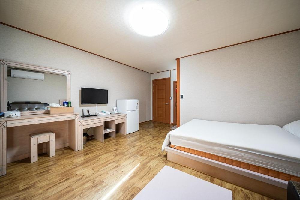 Oceanview Resortel Boryeong Exteriör bild