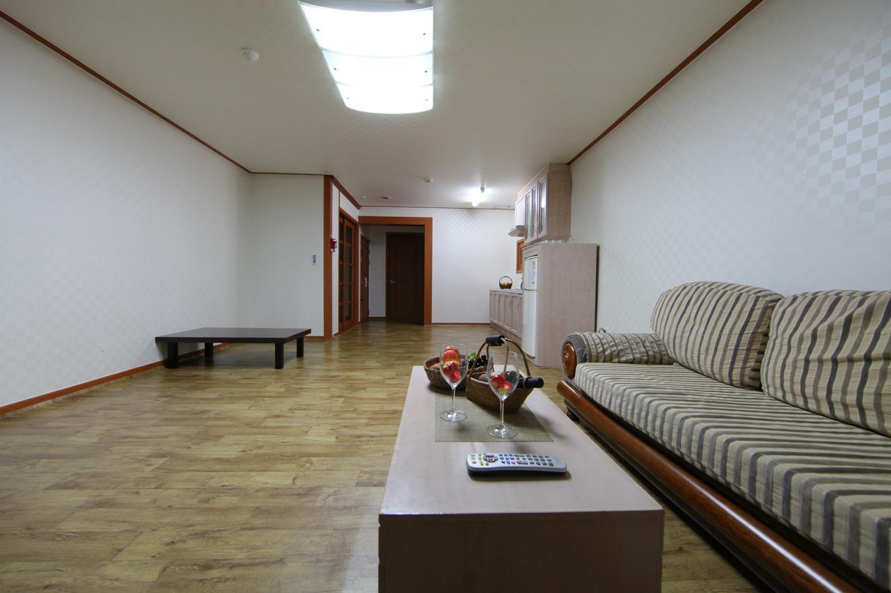 Oceanview Resortel Boryeong Exteriör bild