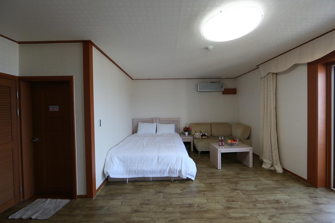 Oceanview Resortel Boryeong Exteriör bild